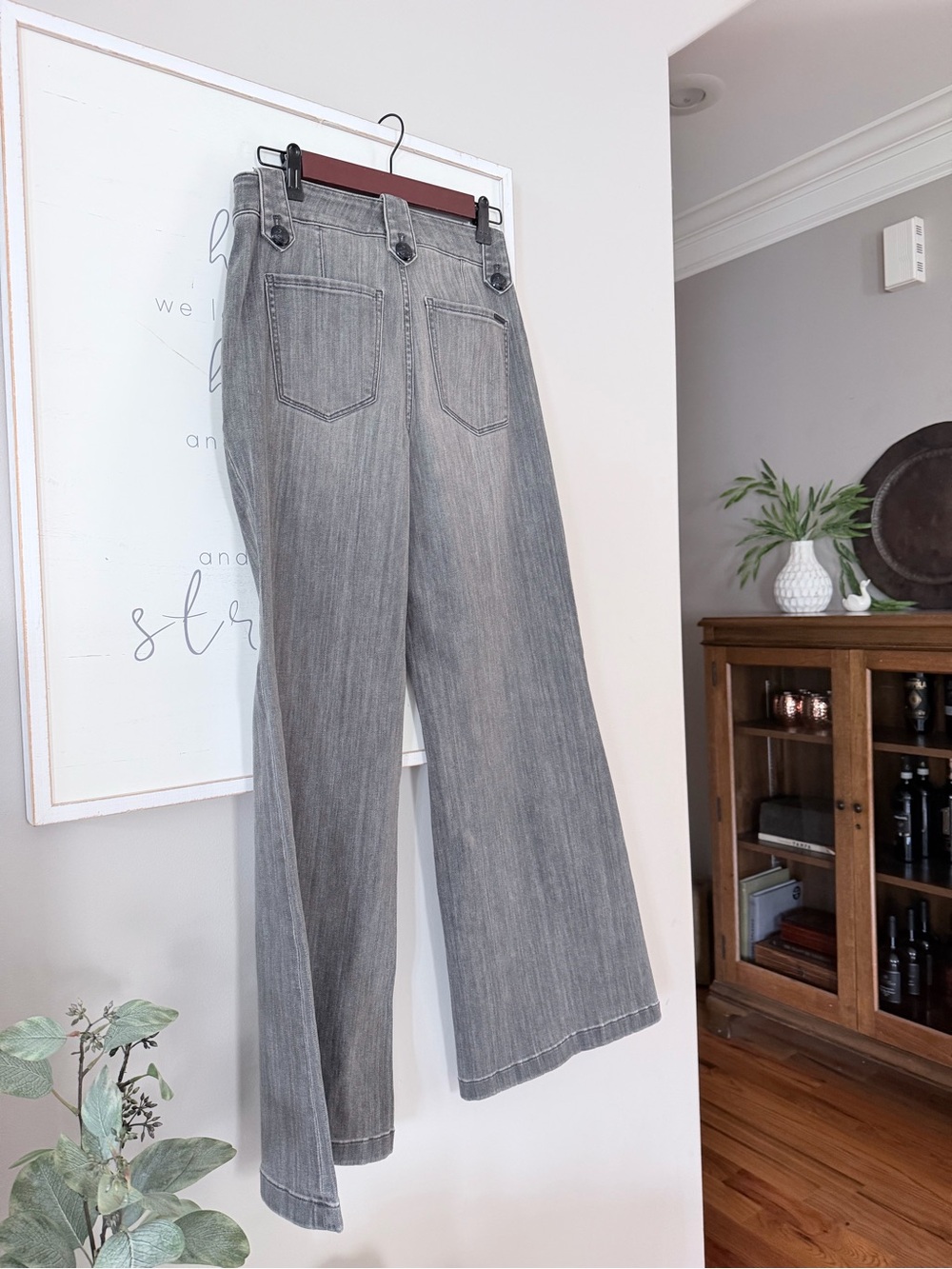 White House Black Market Gray Mariner Coin Jeans Trousers Wide Leg Soft Size 6 - Picture 11 of 15